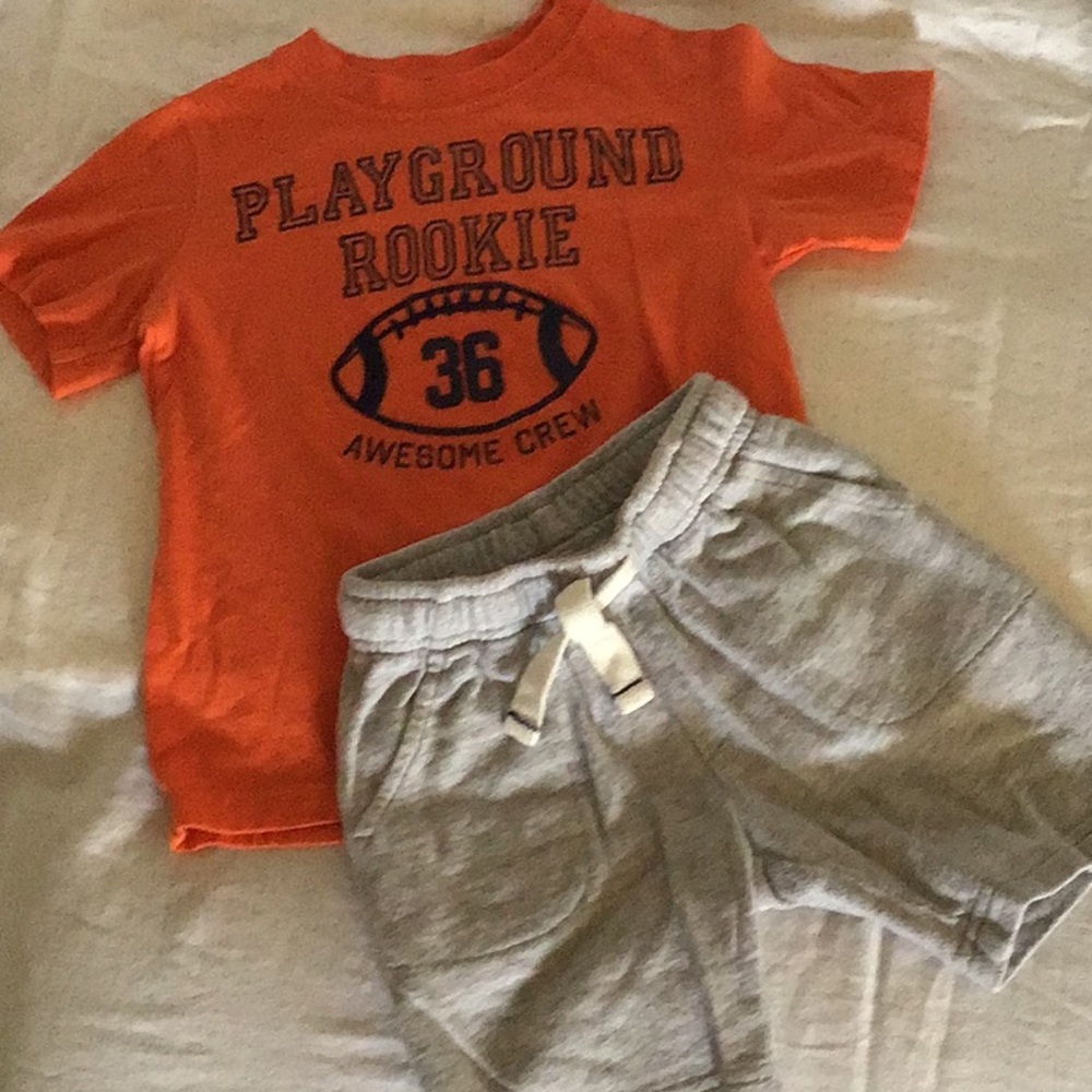 Carter’s shorts and tee set.     #012
